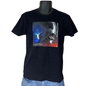 Disney Star Wars Obi-Wan Kenobi Graphic T-Shirt Medium - Vader vs Kenobi Tee